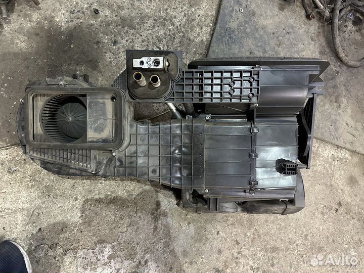 Корпус печки кондиционера УАЗ Патриот