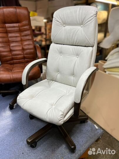 Компьютерное кресло