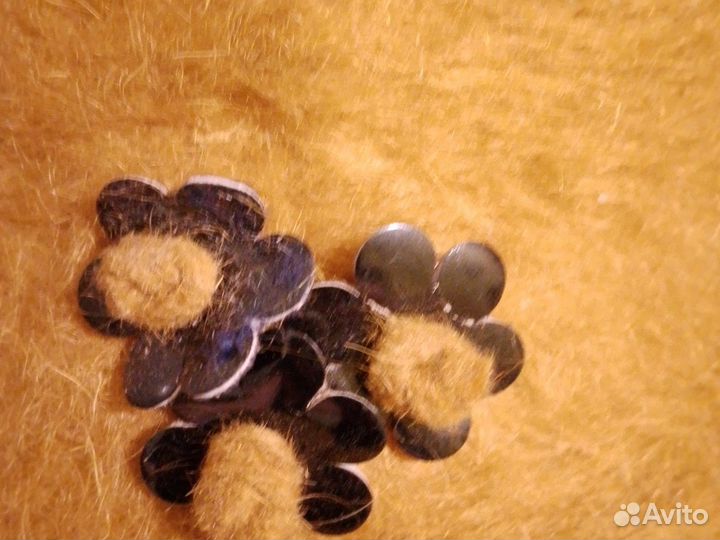 Шляпка женская старенькая