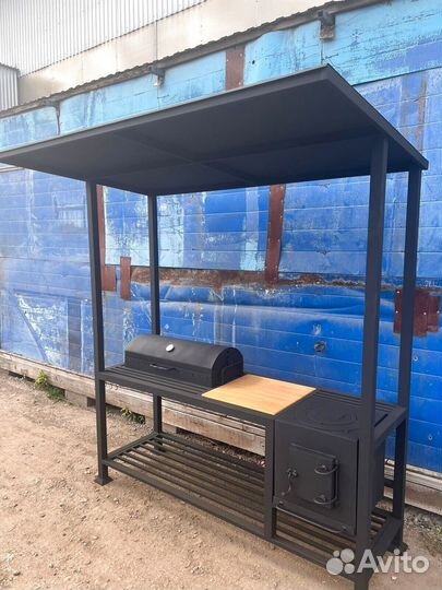 Беседка с мангалом