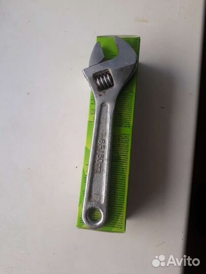 Разводной ключ