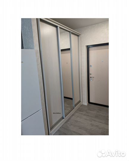 Шкаф купе 3 дверный, с зеркалом, белый, 180/220/60