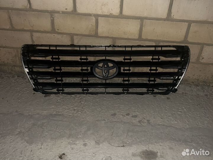 Решетка радиатора