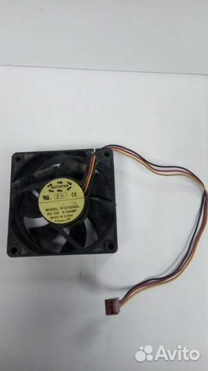 Вентилятор 70x70x25 DC 12V 0.15A R127025DL 3 pin