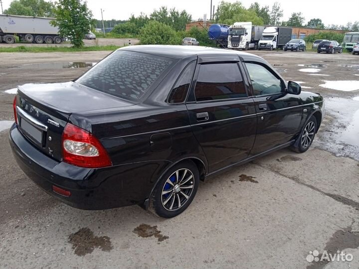 LADA Priora 1.6 МТ, 2010, 380 000 км
