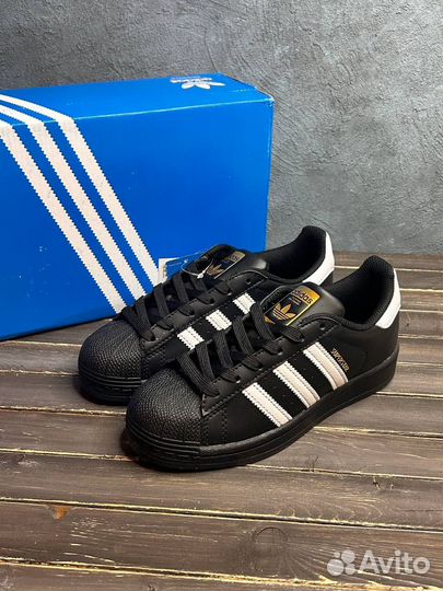 Кроссовки adidas superstar новые