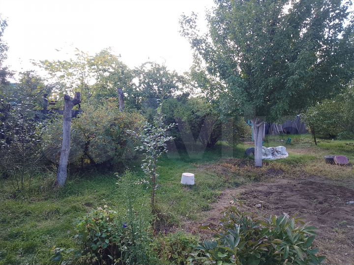 Дача 10 м² на участке 6 сот.