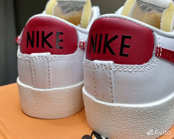 Кроссовки Nike blazer