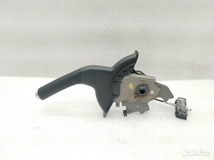 Рычаг стояночного тормоза Kia Ceed CD G4FG 2019