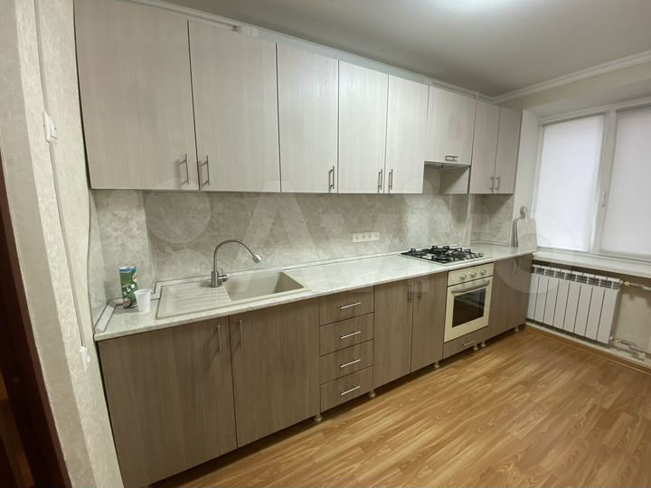 2-к. квартира, 50 м², 2/5 эт.