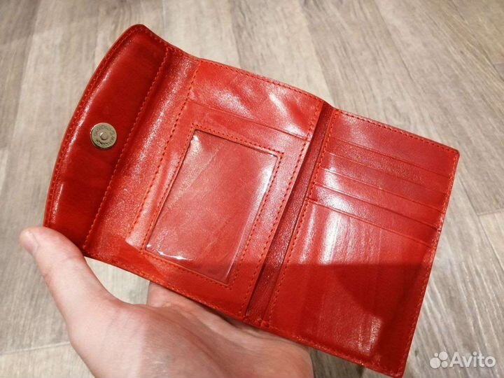 Кошелек женский натуральная кожа красный новый