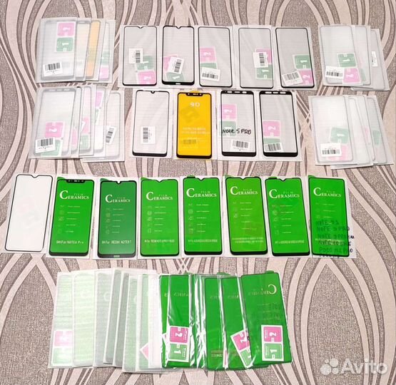 Защитные стекла и гибкие стекла для Xiaomi