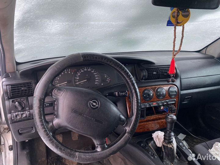 Торпеда Opel Omega B