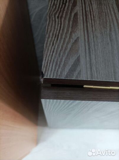 Стол маникюрный новый