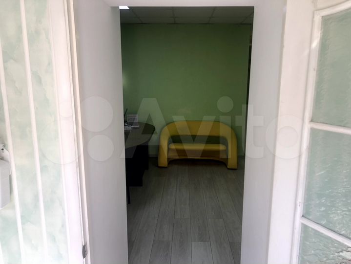 Стоматология с оборудованием, 124.6 м²