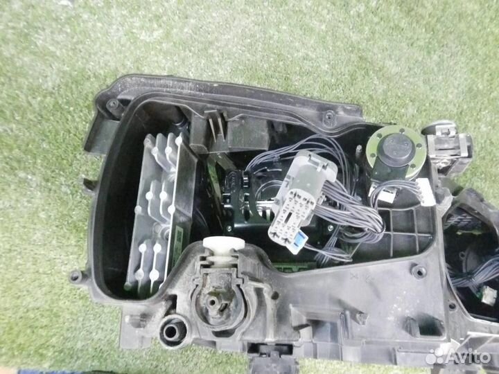 Фара левая Audi Q7/SQ7