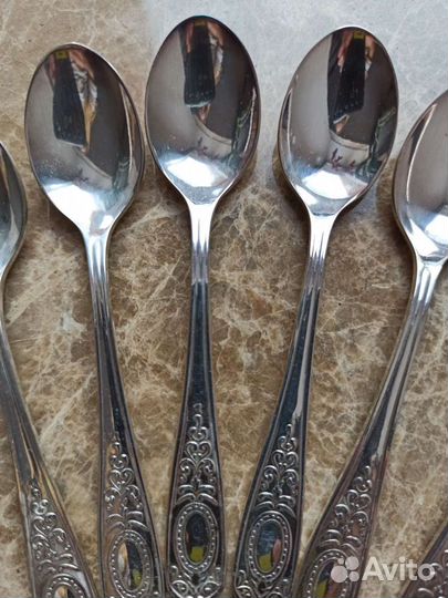 Комплекты новых столовых приборов. Кольчугино СССР
