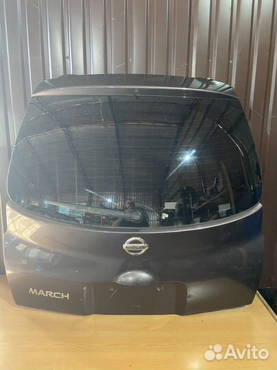 Крышка багажника nissan march