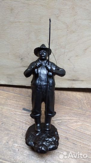 Рыбак. Чугун. СССР, Куса, 1974