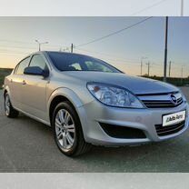 Opel Astra 1.8 AT, 2011, 330 000 км, с пробегом, цена 520 000 руб.