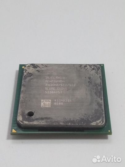 Процессор SL6PE Intel Pentium 4 512 кб кэш-памяти