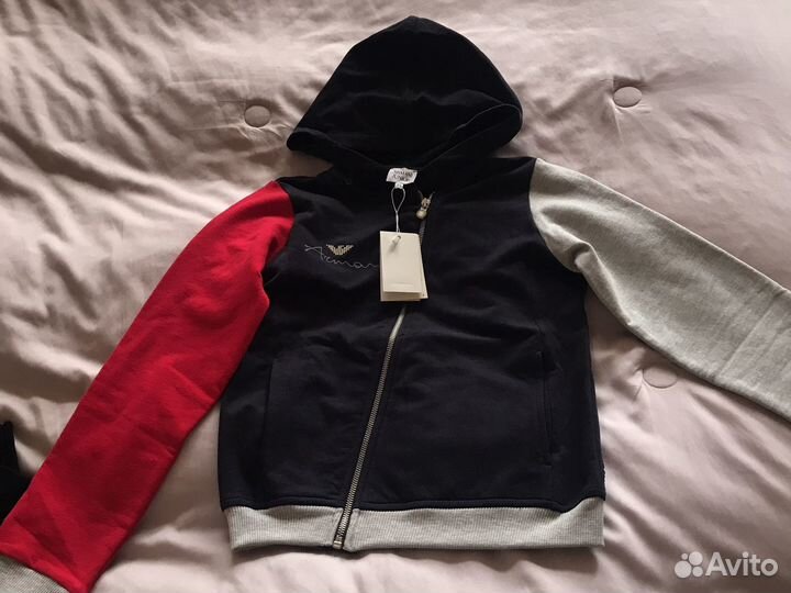 Спортивный костюм новый