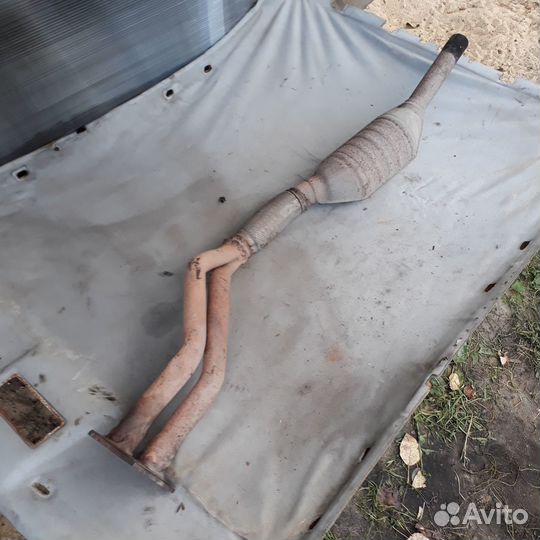 Приемная труба глушителя Ауди А4Б5 VW Пассат Б5