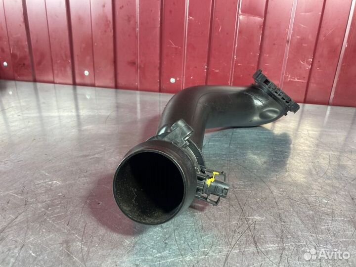 Патрубок интеркулера Mercedes C-Class W204 OM651