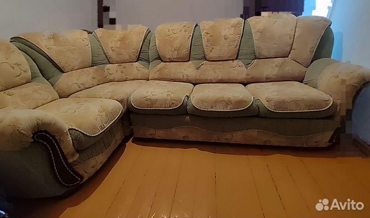 Угловой диван