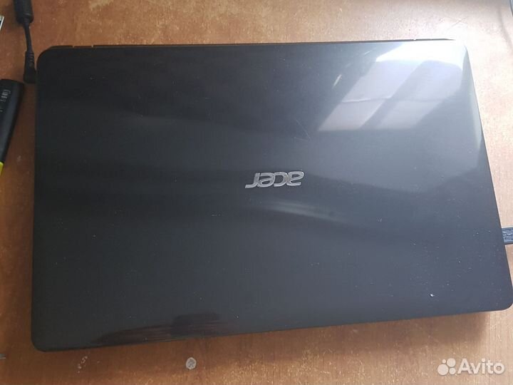 Acer aspire e1 571