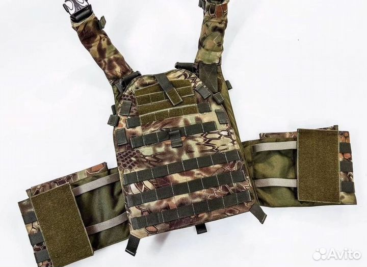 Бронежилет с плитами Гост