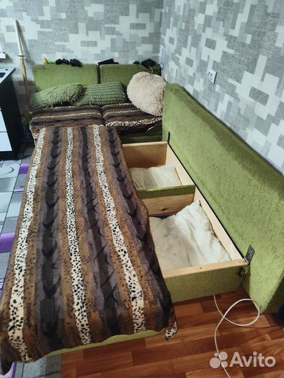 Диван и 2 кресла