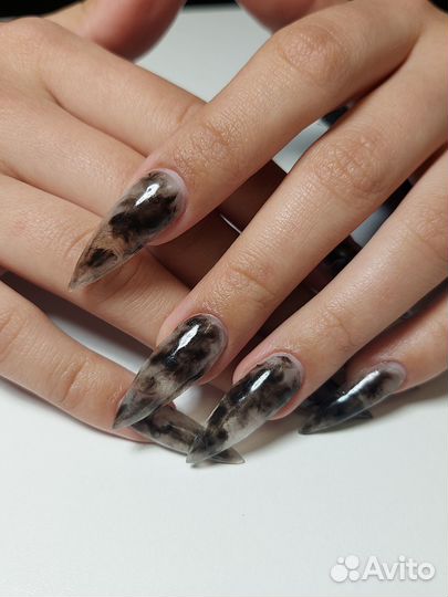 Маникюр на дому