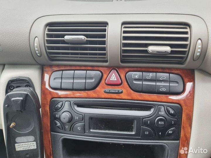 Разборка Mercedes-Benz W203 2004 год