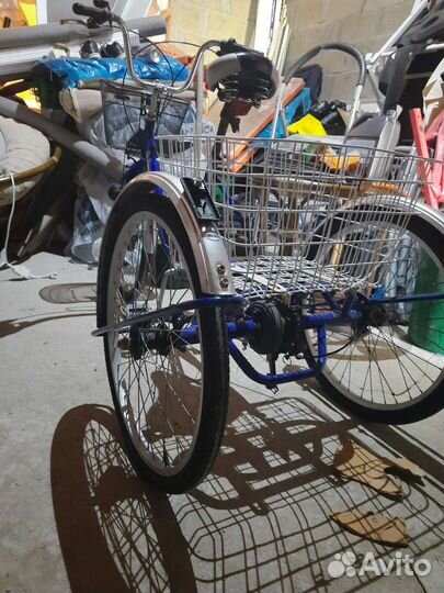 Трехколесный велосипед для взрослых