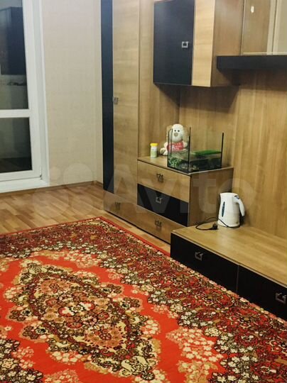 Комната 17 м² в 3-к., 8/16 эт.