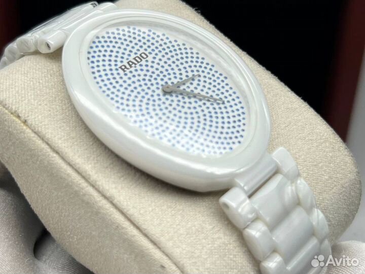 Часы женские Rado