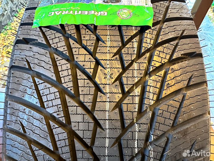 Greentrac Winter Master D1 215/60 R16 99H