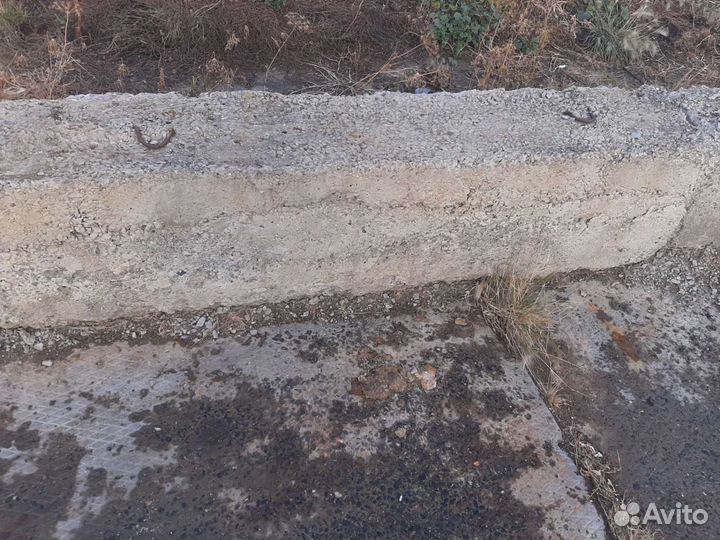 Фундаментные блоки бу балки 6м