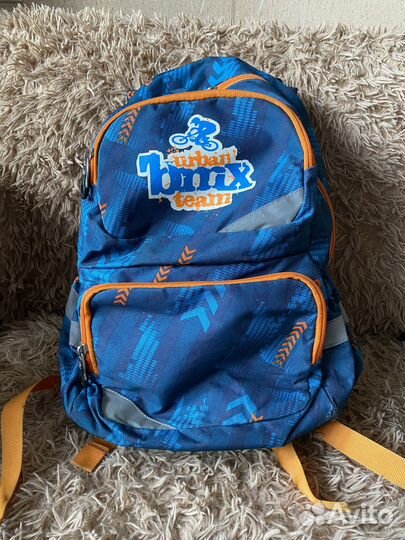 Школьный рюкзак