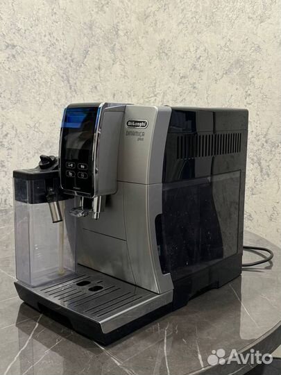 Кофемашина delonghi dinamica plus