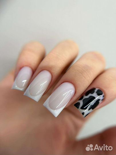 Маникюр с покрытием гель-лаком