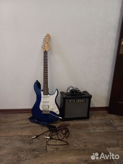 Yamaha pacifica 012 и комбоусилитель Roland Cube