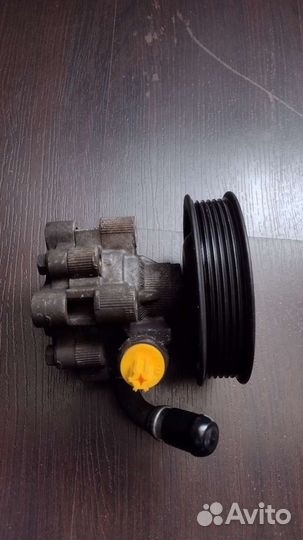 Насос гур Chrysler 300C 3,5 л