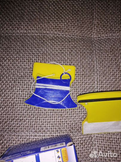 Магнитная щетка для мытья окон