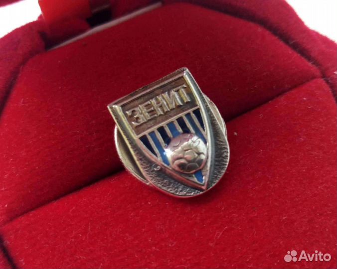 Знак, значок серебро 925. Зенит. Футбольный клуб