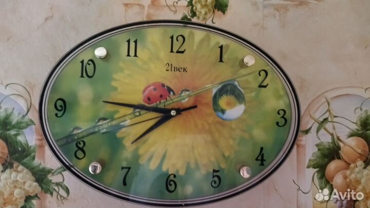 Часы настенные