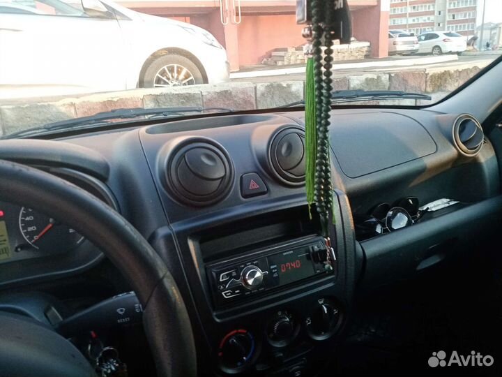 LADA Granta 1.6 МТ, 2015, битый, 130 000 км
