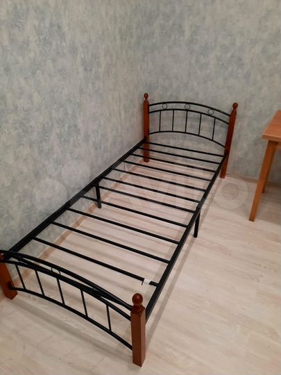 Комната 18 м² в 5-к., 4/5 эт.