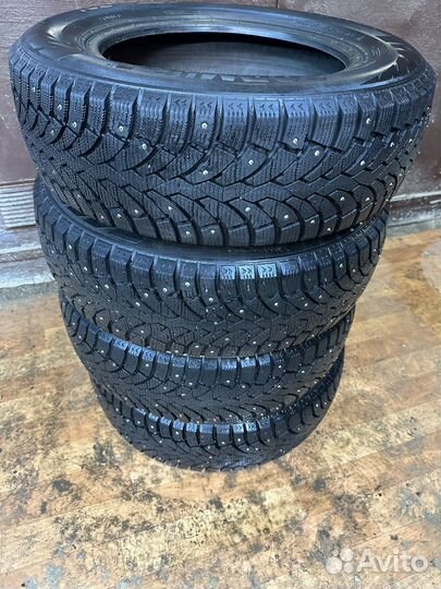 Pirelli Formula Ice 195/65 R15